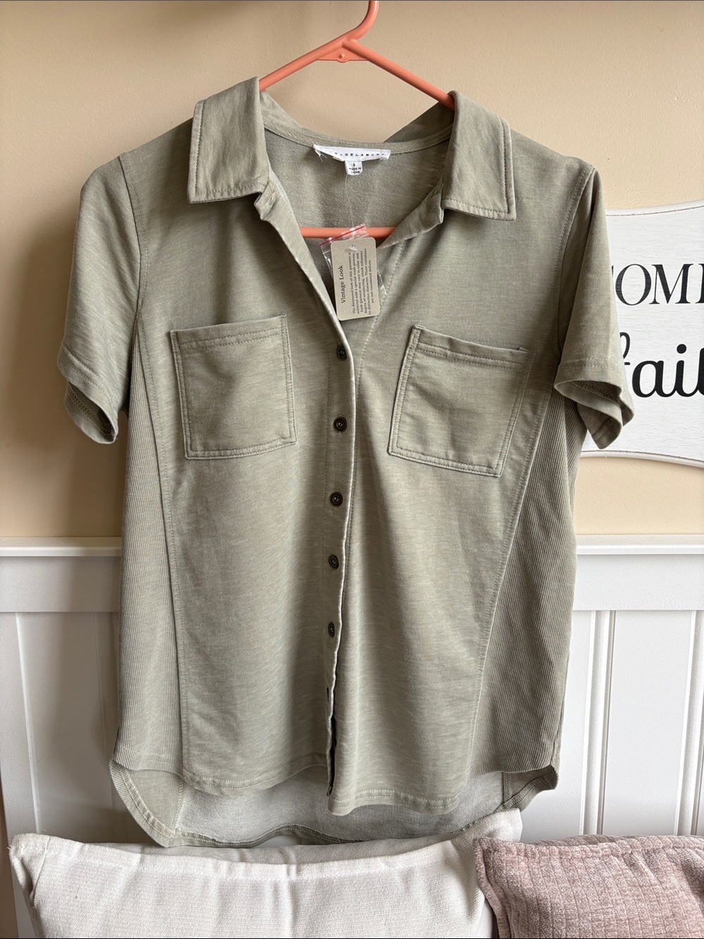 Jane and Delancey Olive Green Short-Sleeve Button-Down Shirt